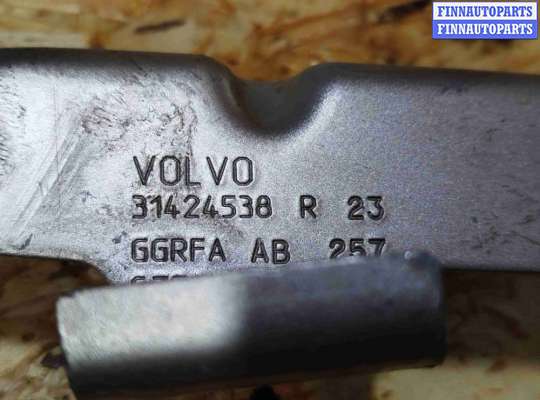 купить Петля капота правая на Volvo XC60 2017-2024