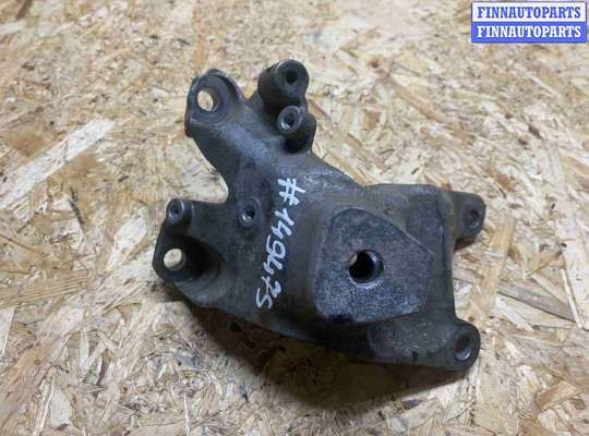 купить Кронштейн двигателя на Audi A8 D4 (2010—2014)