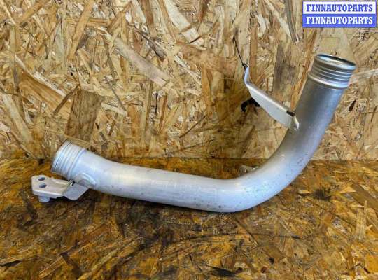 Патрубок интеркулера VL411603 на Volvo XC60 2017-2024