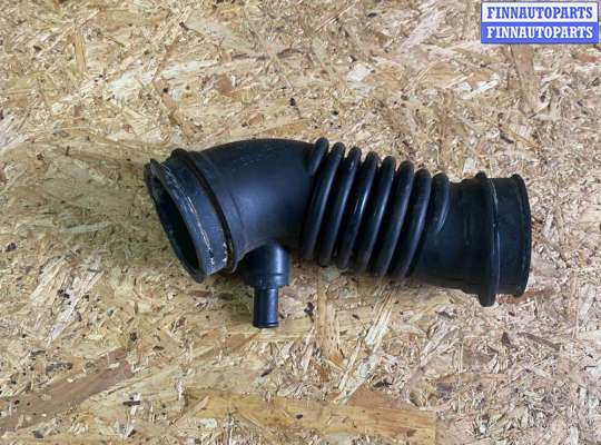 купить Патрубок воздушного фильтра на Toyota Auris (2010-2012) E150 рестайлинг (2010—2012)