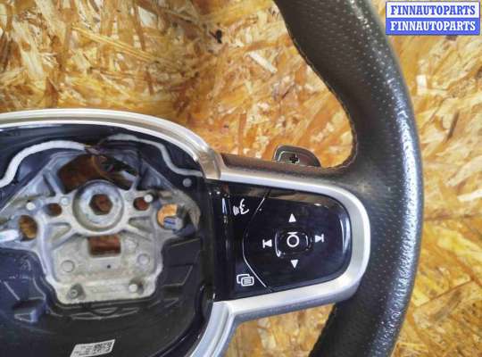 Руль на Volvo XC60 II (UZ)