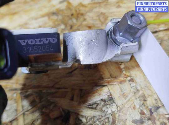 купить Пиропатрон на Volvo XC60 2017-2024