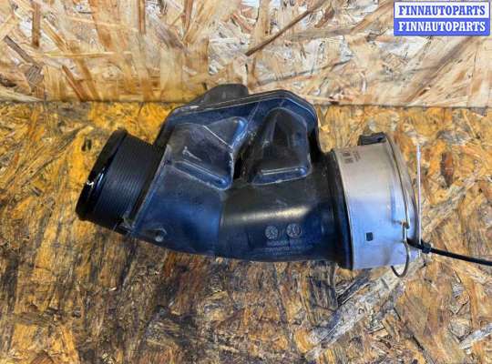 купить Патрубок интеркулера на Volvo V60 (2018-2024)