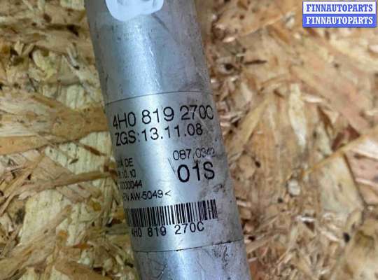 купить Трубка охлаждающей жидкости металлическая на Audi A8 D4 (2010—2014)