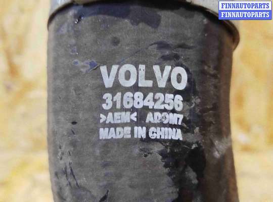 купить Патрубок интеркулера на Volvo V60 (2018-2024)