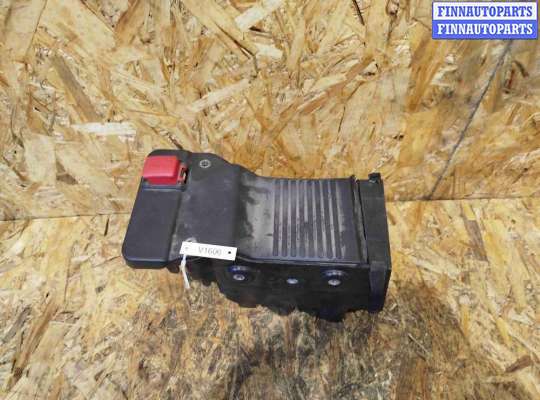 купить Полка аккумулятора (площадка АКБ) на Volvo V60 (2018-2024)