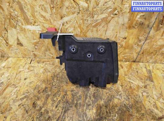 купить Полка аккумулятора (площадка АКБ) на Volvo V60 (2018-2024)