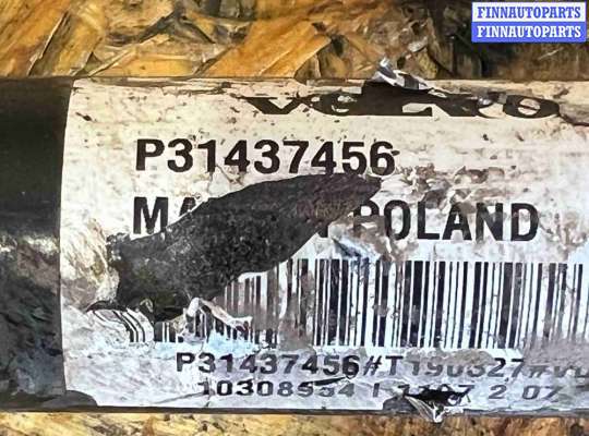 купить Полуось передняя правая (приводной вал, ШРУС) на Volvo V60 (2018-2024)