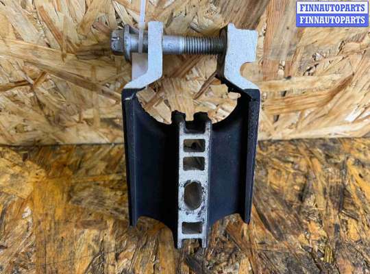 купить Подушка крепления двигателя на Volvo V60 (2018-2024)