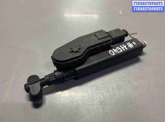 купить Омыватель левой фары на Audi A8 D3 рестайлинг (2005—2007)