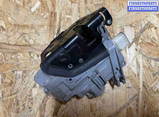 купить Замок двери задней правой на SKODA Superb I рестайлинг (2006—2008)