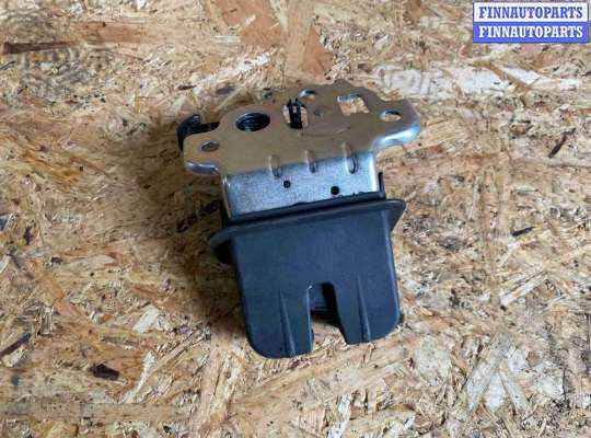 купить Замок багажника на Audi A8 D4 (2010—2014)