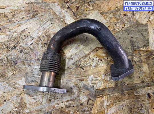 Патрубок (трубка, шланг) на Volkswagen Passat B6 (3C)