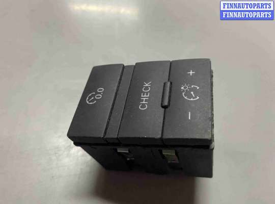 купить Кнопка (выключатель) на Audi A6 С6 (2004—2008)