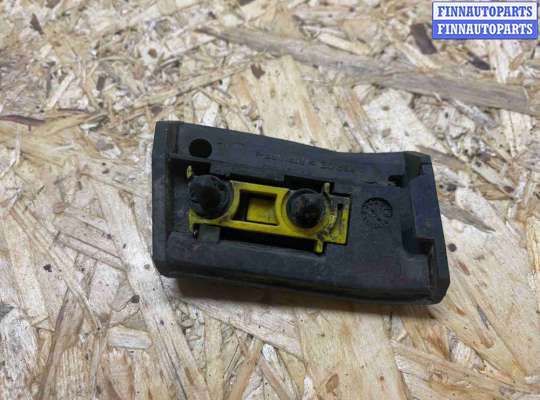 купить Молдинг крыла заднего левого на Audi A8 D2 рестайлинг (1999—2002)