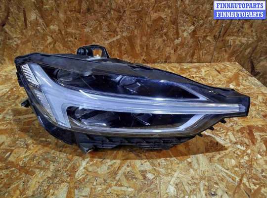 купить Фара правая на Volvo XC60 2017-2024