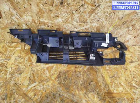 купить Обшивка багажника на Volvo V60 (2018-2024)