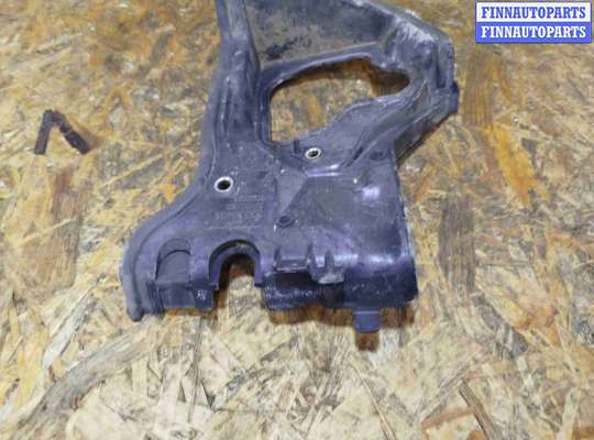 купить Пластик моторного отсека на Volvo XC60 2017-2024