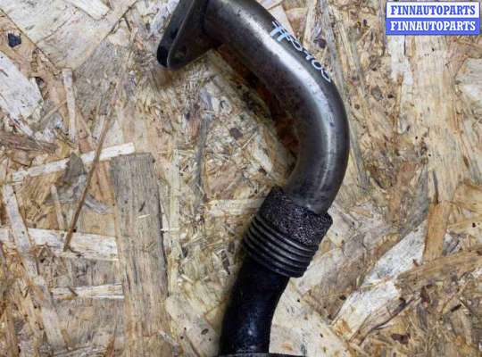 Патрубок (трубка, шланг) на Volkswagen Passat B5+ (3B, GP)