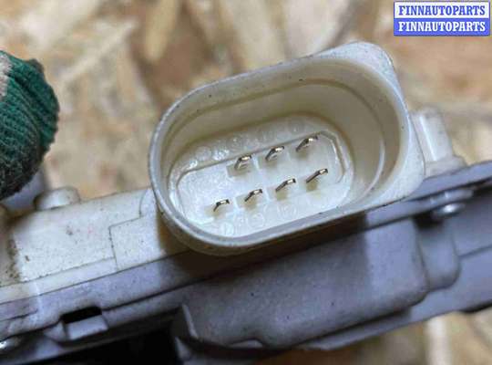 купить Замок двери задней правой на Volkswagen Passat B6 (2005—2010)