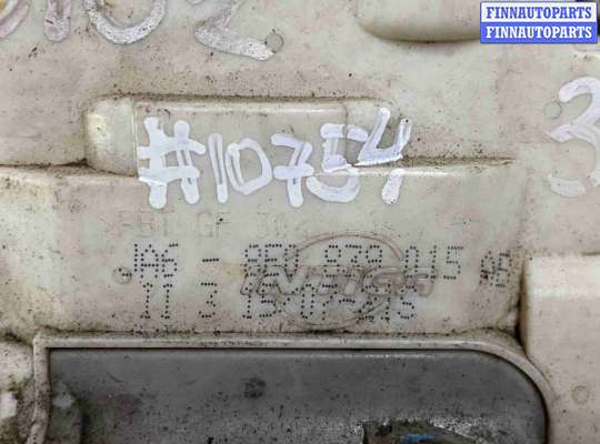 купить Замок двери задней левой на Audi A4 B7 (2004—2009)