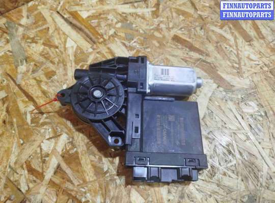 купить Моторчик стеклоподъемника передний правый на Volvo XC90 II рестайлинг (2019—2023)