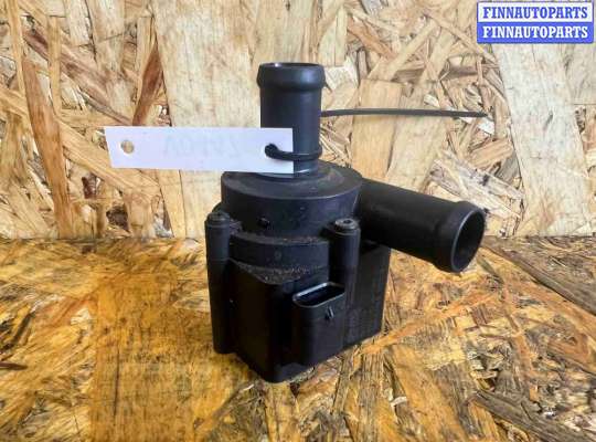 купить Насос антифриза дополнительный на Volvo V60 (2018-2024)