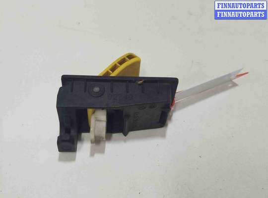 купить Ручка открывания капота на Volvo XC60 2017-2024