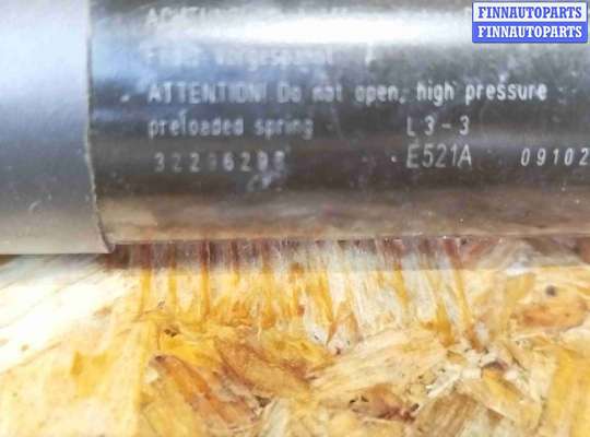 купить Амортизатор крышки багажника (3-5 двери) на Volvo V60 (2018-2024)