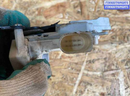 Замок боковой двери на Audi A4 (8K, B8)