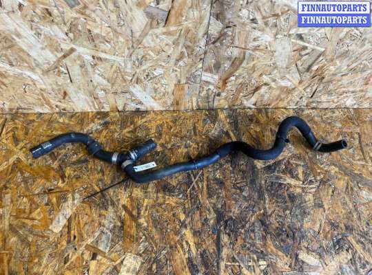 купить Патрубок радиатора на Volvo V60 (2018-2024)