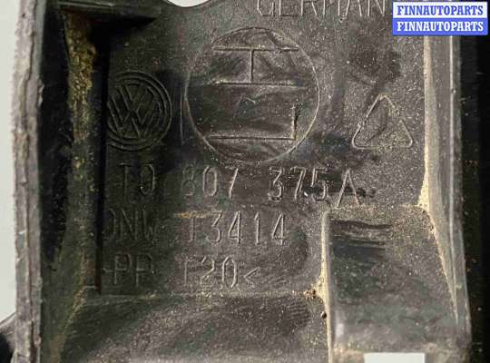 купить Кронштейн заднего бампера на Volkswagen Touran I (2003—2006)