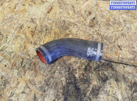 купить Патрубок интеркулера на Volvo V60 (2018-2024)