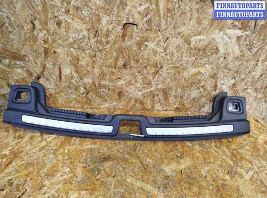 купить Обшивка багажника на Volvo V60 (2018-2024)