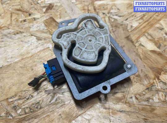 Моторчик заслонки печки на Audi A6 (C6)