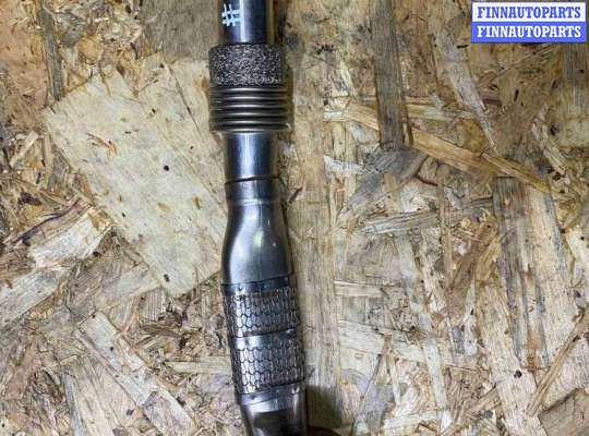 Патрубок (трубка, шланг) на Volkswagen Passat B6 (3C)