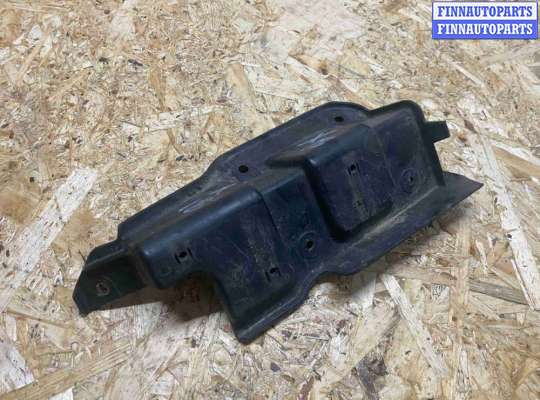 купить Кронштейн крепления бампера заднего на Audi A6 С6 (2004—2008)