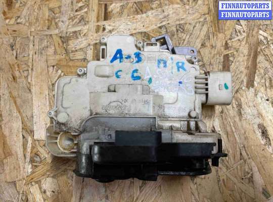 купить Замок двери передней правой на Audi A6 С6 (2004—2008)