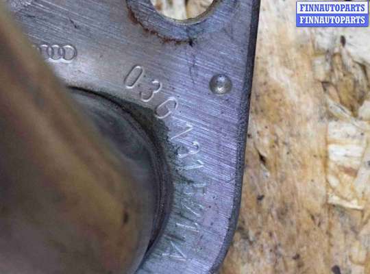 Патрубок (трубка, шланг) на Volkswagen Passat B6 (3C)