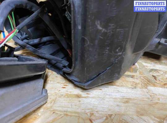 Фара передняя на Audi A8 (D3, 4E)