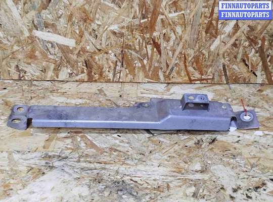 купить Кронштейн крепления крыла переднего левого на Volvo XC60 2017-2024