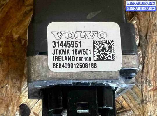 купить Камера переднего вида на Volvo V60 (2018-2024)