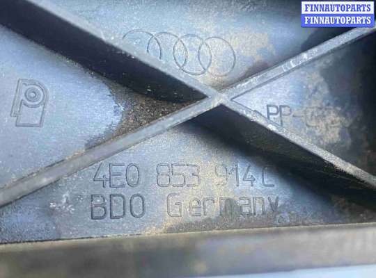 Кронштейн прочее на Audi A8 (D3, 4E)