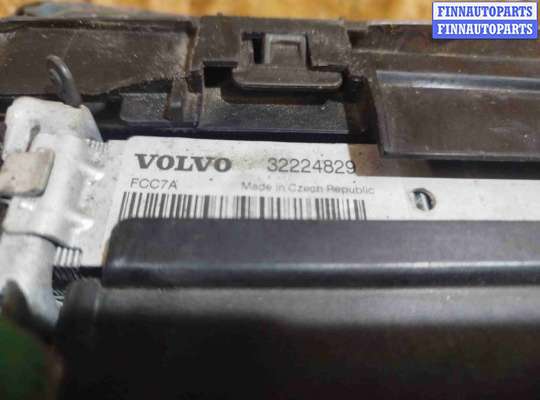 купить Кассета радиаторов на Volvo V60 (2018-2024)