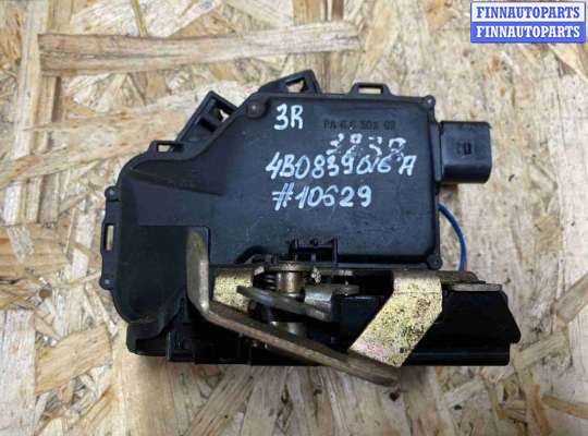 Замок боковой двери на Audi A6 (C5)