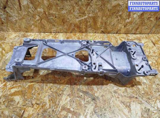 Кронштейн прочее на Volvo XC60 II (UZ)