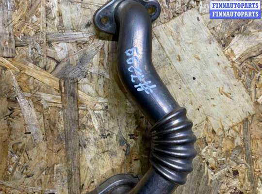 Патрубок (трубка, шланг) на Volkswagen Golf VI (5K)