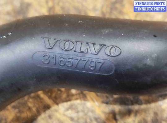 Патрубок воздушного фильтра VL434813 на Volvo XC90 II рестайлинг (2019—2023)