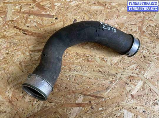 Гофра (патрубок) воздушного фильтра на Volkswagen Transporter T5