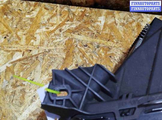 купить Фара левая на Volvo XC90 II рестайлинг (2019—2023)